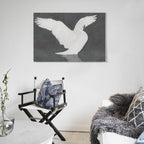 Swan Elegance Framed Art Print (Landscape 3:2) - Monochrome Wildlife Decor